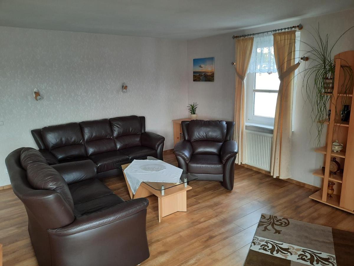 Ferienhaus In Hafennahe Apartment Sassnitz Ngoại thất bức ảnh
