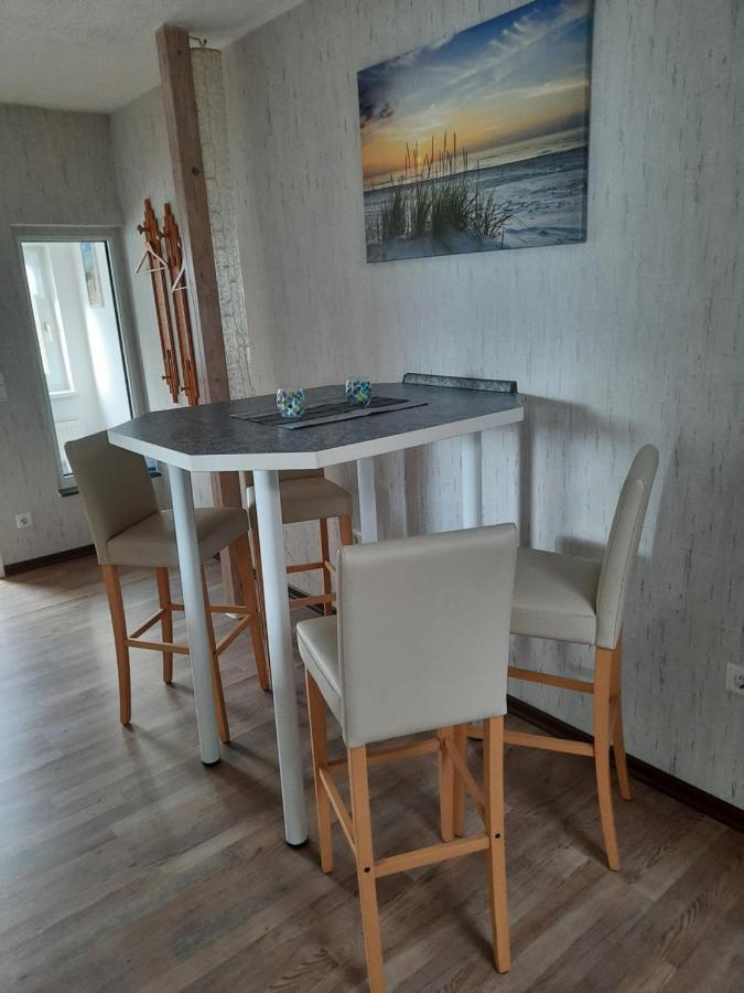 Ferienhaus In Hafennahe Apartment Sassnitz Ngoại thất bức ảnh